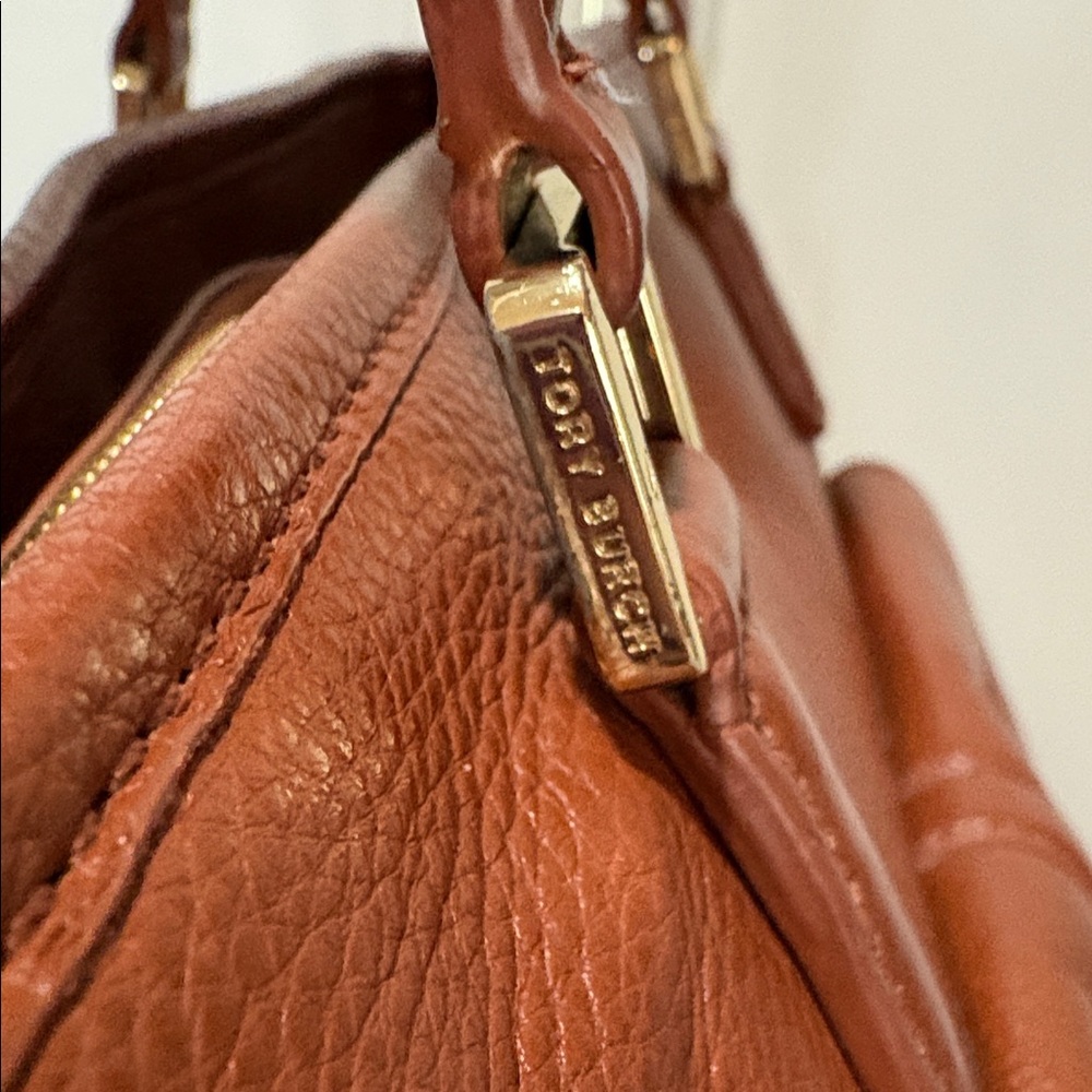 Tory Burch large brown pebbled leather shoulder bag/purse - Picture 6 of 16